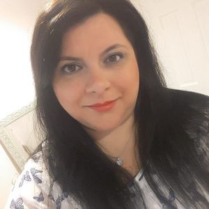 Meet your Posher, Giuseppina